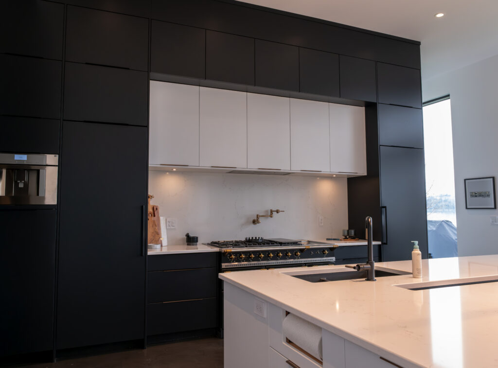 Erickson - Erickson 14