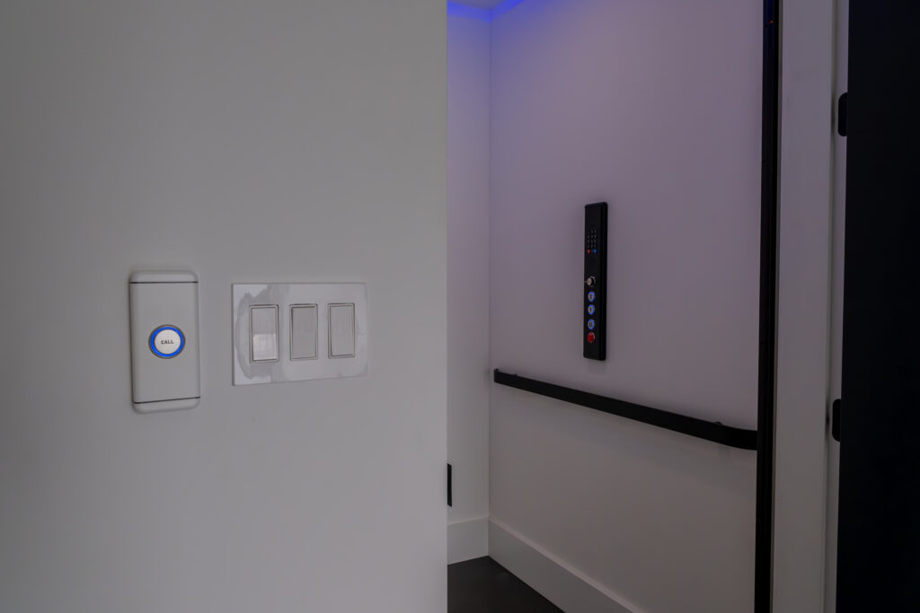 Erickson - Erickson 2