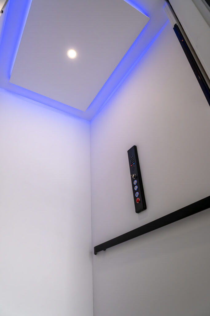 Erickson - Erickson 4