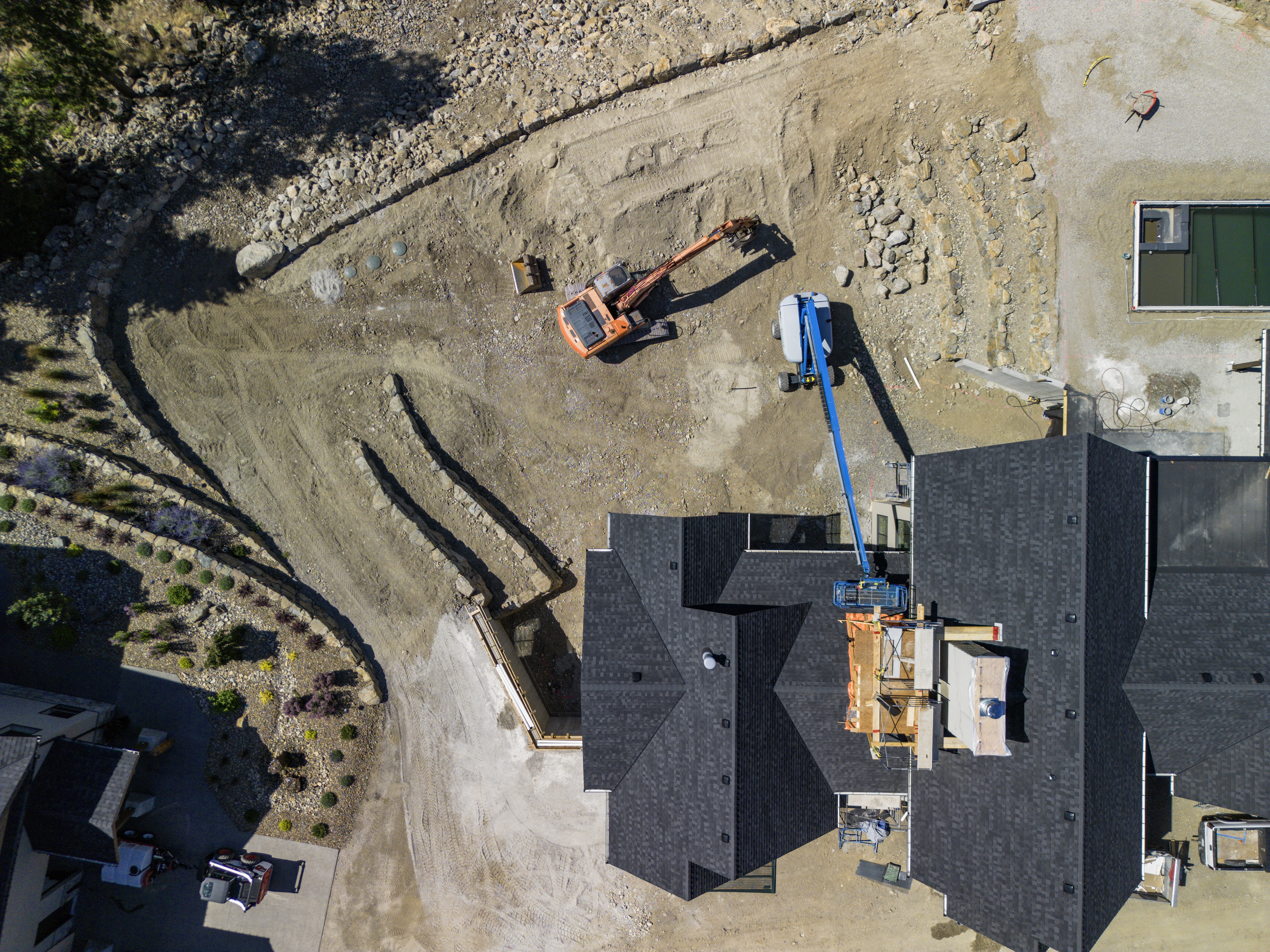 <span class="text-secondary">New</span> Build